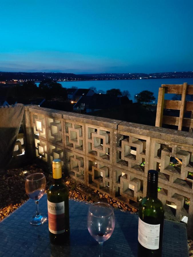 Fishermen'S Cottage With Log Burner, 2 Bathrooms & Sea Views From Garden Terraces The Mumbles Kültér fotó