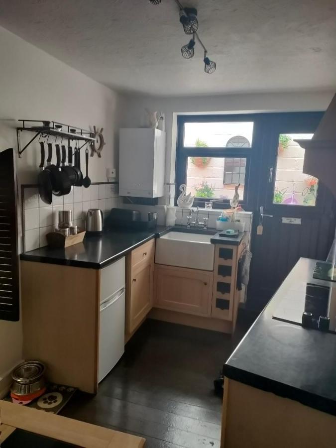 Fishermen'S Cottage With Log Burner, 2 Bathrooms & Sea Views From Garden Terraces The Mumbles Kültér fotó